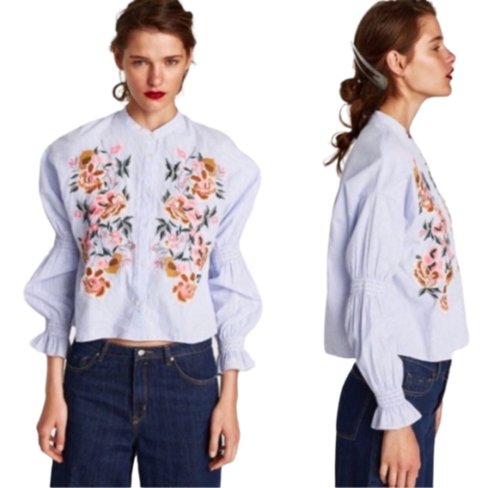 💋SALE! NWT! Zara Navy Floral Embroidery Blouse - Picture 2 of 5